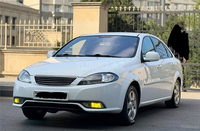 Daewoo Gentra-2