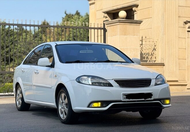 Daewoo Gentra-3