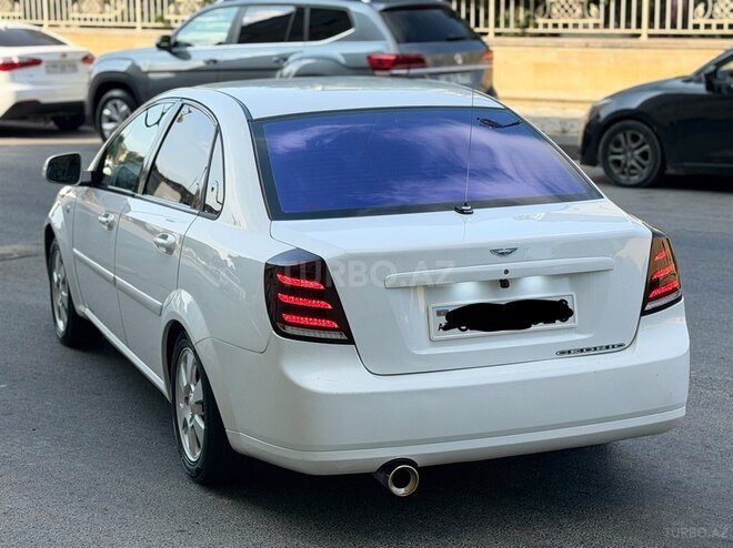Daewoo Gentra-9