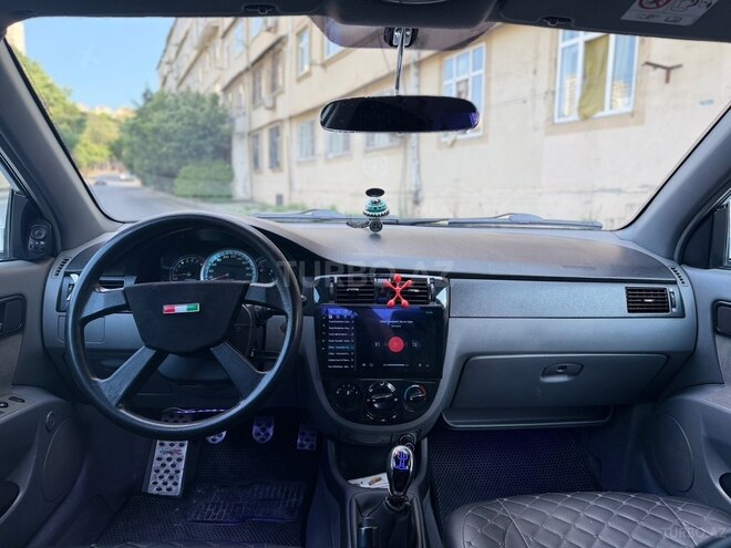 Daewoo Gentra-19