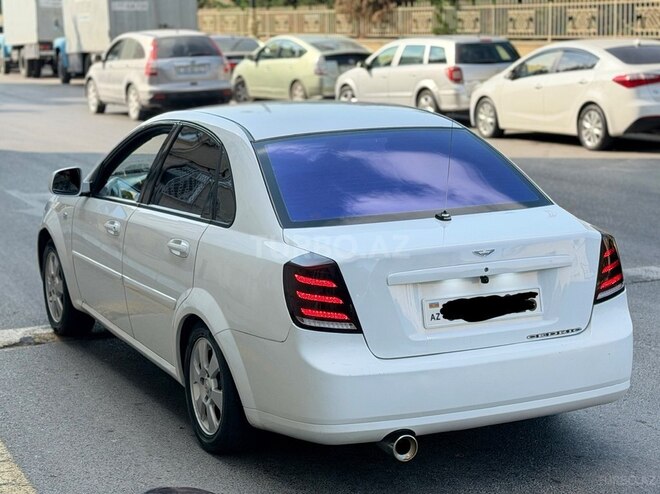Daewoo Gentra-15
