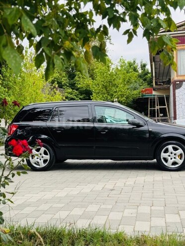 Opel Astra-10