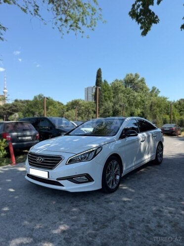 Hyundai Sonata-5