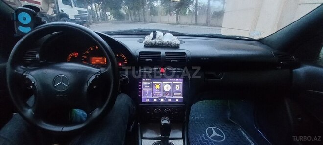 Mercedes C 240-8