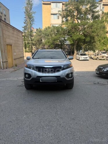 Kia Sorento-1