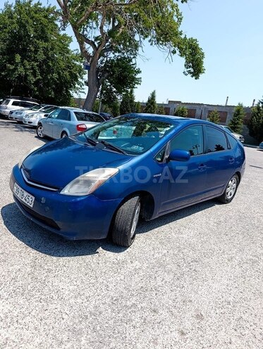 Toyota Prius-7