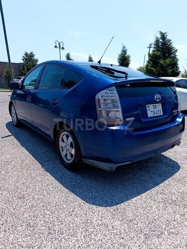 Toyota Prius-9