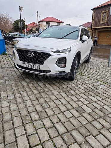 Hyundai Santa Fe-4