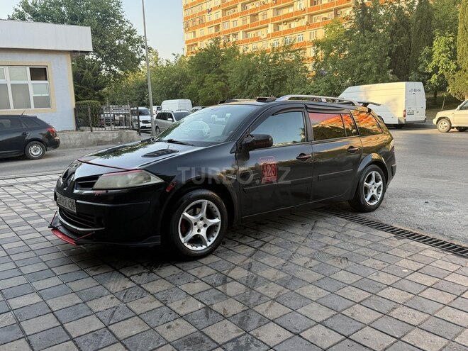 Renault Megane-2