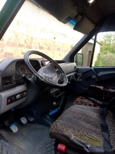 Mercedes Sprinter 212-5
