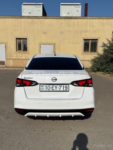 Nissan Sunny-3