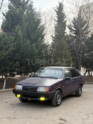 LADA (VAZ) 21099-8