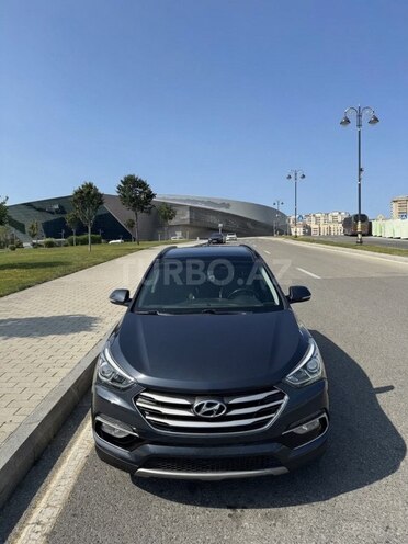Hyundai Santa Fe-1