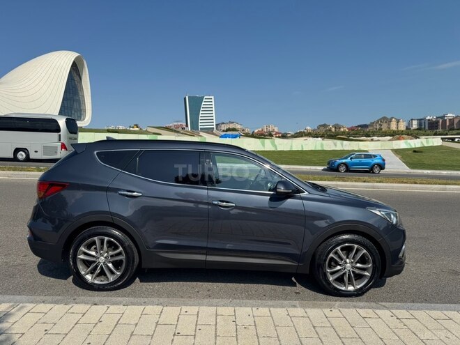 Hyundai Santa Fe-9