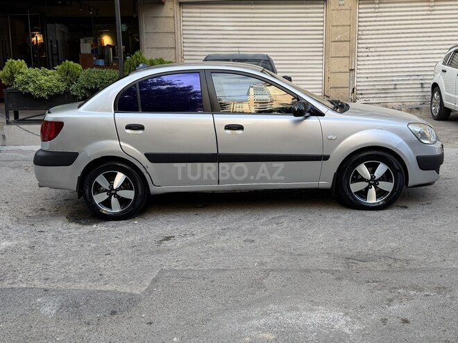 Kia Pride-3