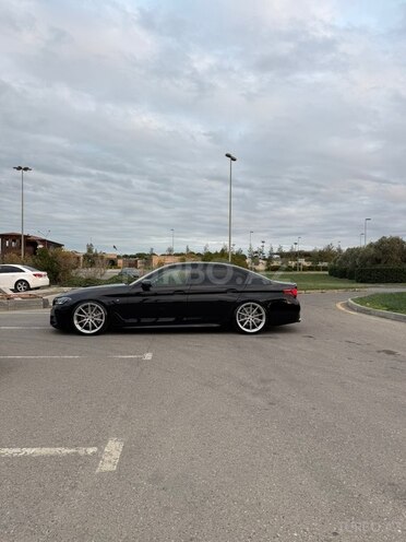BMW 530-9