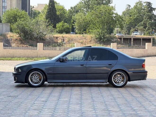BMW 530-5
