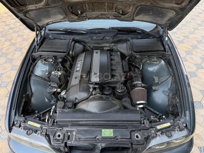 BMW 530-18
