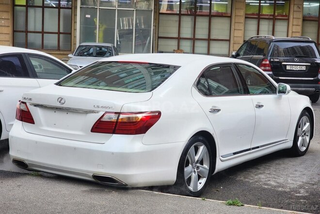 Lexus LS 460-3