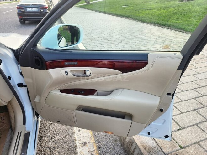 Lexus LS 460-7