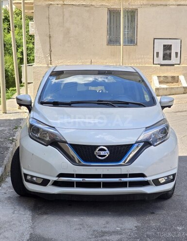 Nissan Note-1