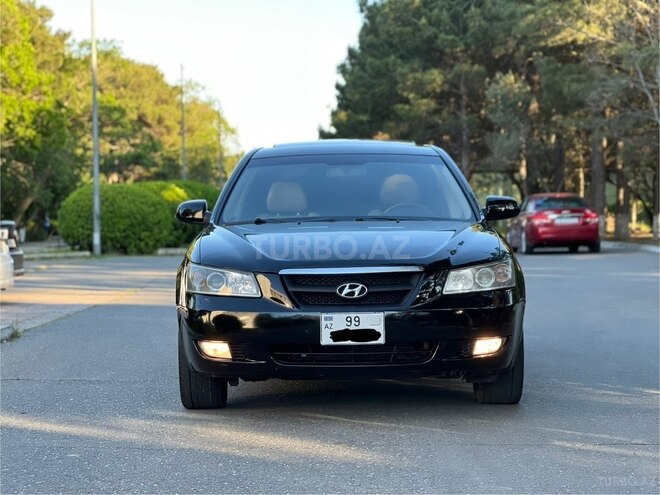 Hyundai Sonata-2