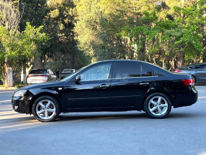 Hyundai Sonata-9