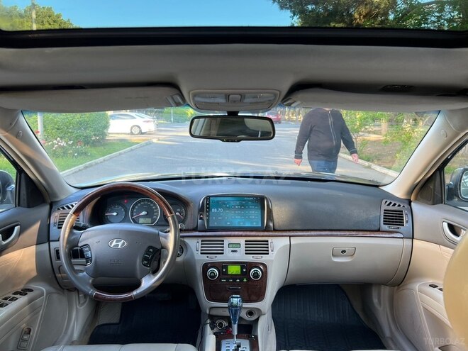Hyundai Sonata-18
