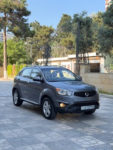 Ssang Yong Korando-11