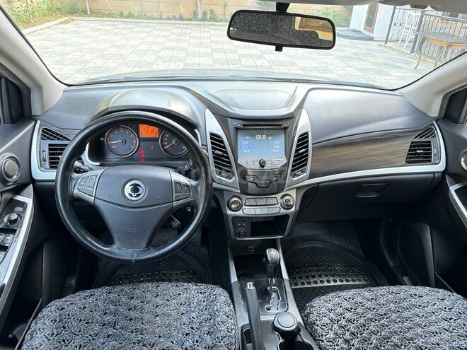 Ssang Yong Korando-3