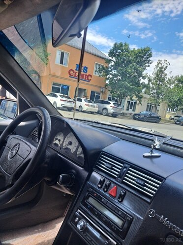Mercedes C 280-3