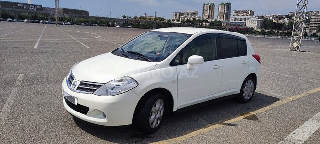 Nissan Tiida-2