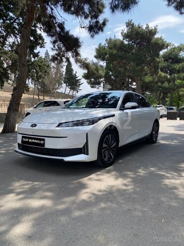 Changan Qiyuan A05-3