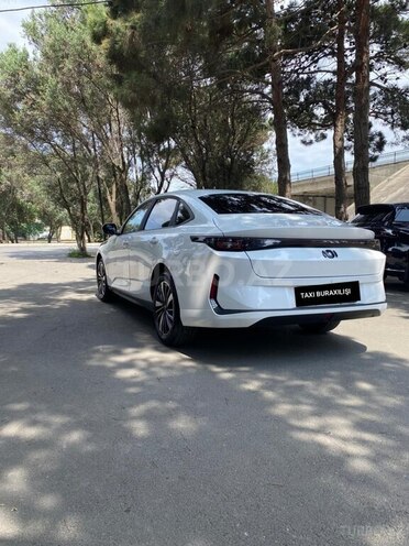 Changan Qiyuan A05-6