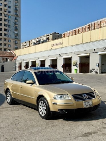 Volkswagen Passat-4