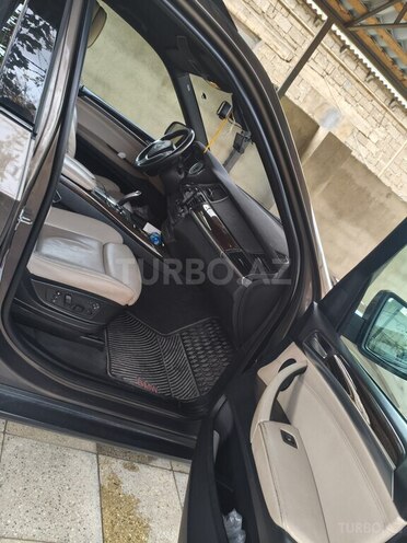 BMW X5-10