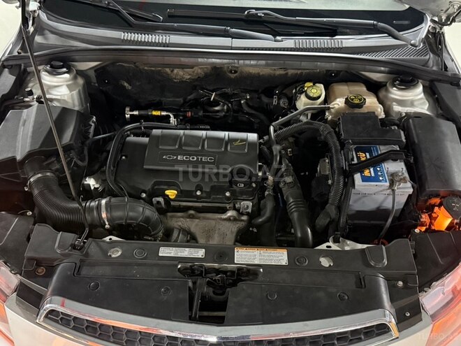 Chevrolet Cruze-9