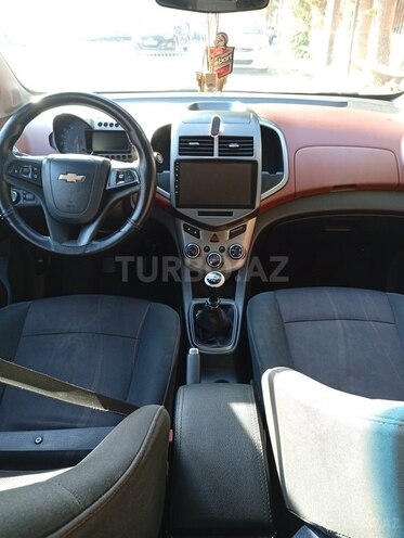 Chevrolet Aveo-9
