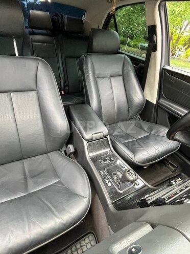 Mercedes E 240-14
