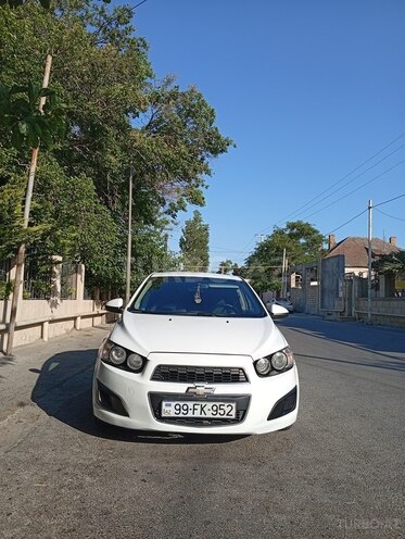 Chevrolet Aveo-1