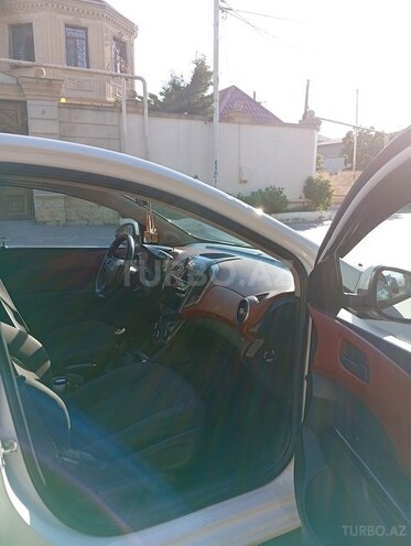 Chevrolet Aveo-6