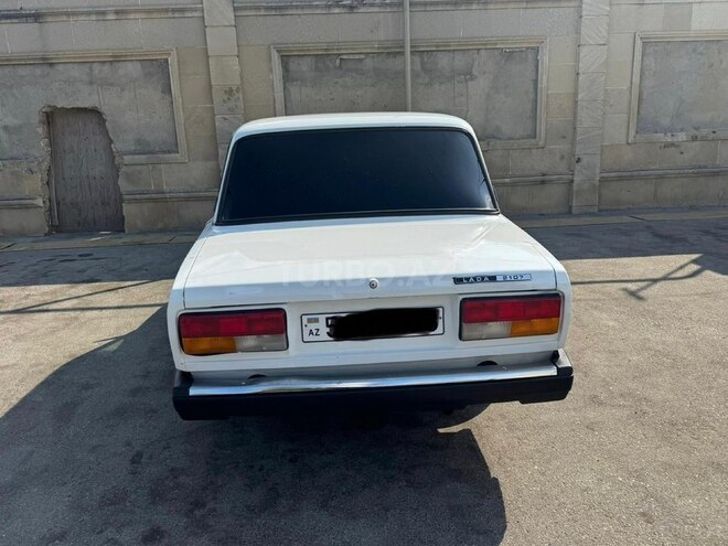 LADA (VAZ) 2107-8