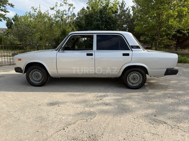 LADA (VAZ) 2107-3