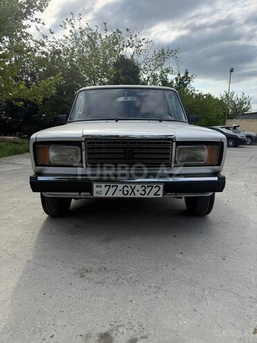 LADA (VAZ) 2107-1