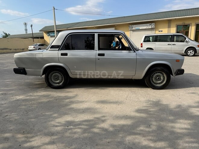 LADA (VAZ) 2107-6