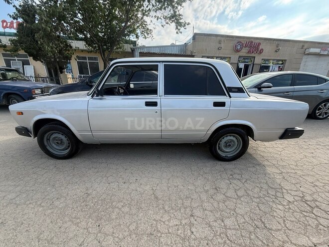 LADA (VAZ) 2107-17