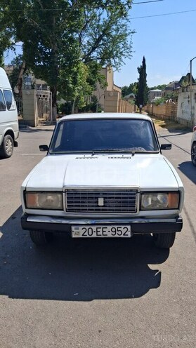 LADA (VAZ) 2107-1