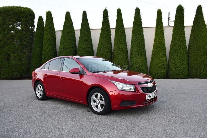 Chevrolet Cruze-1