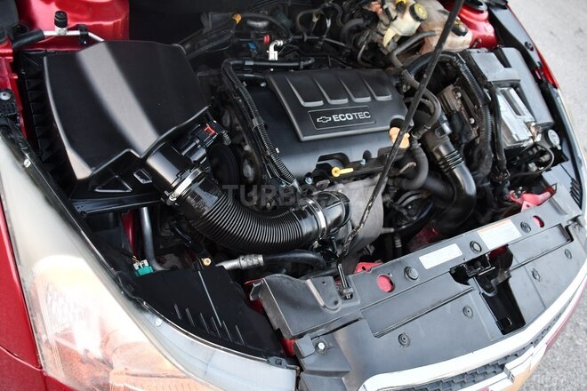 Chevrolet Cruze-14