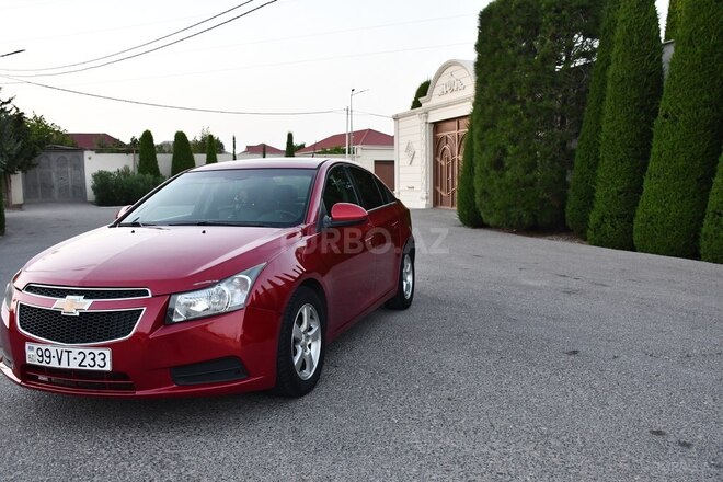 Chevrolet Cruze-11